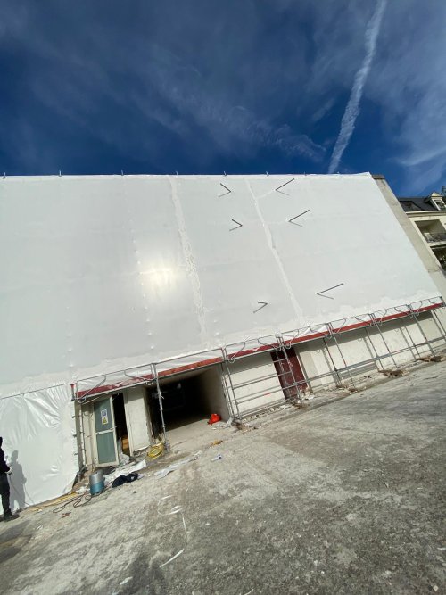 Confinement étanche sur échafaudage pour travaux de désamiantage à Poissy (78)